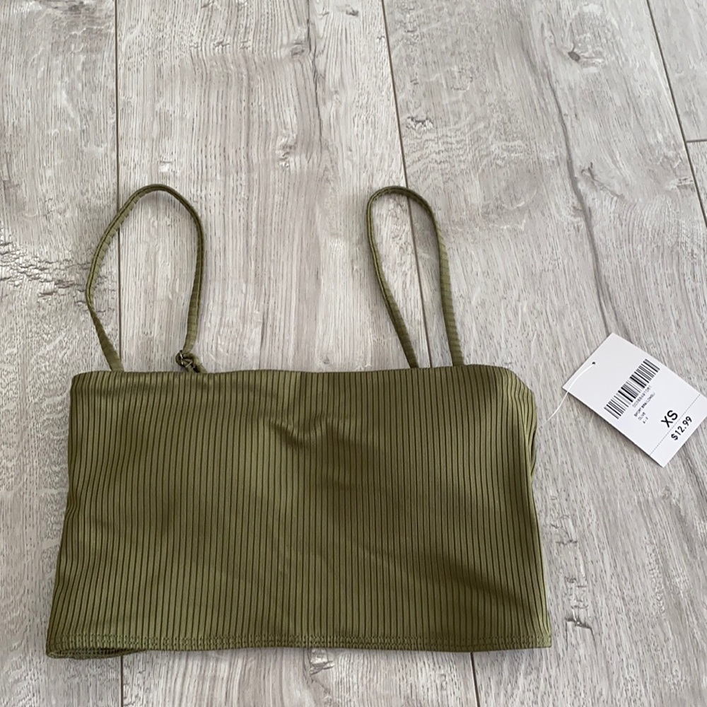 green active top sports bra